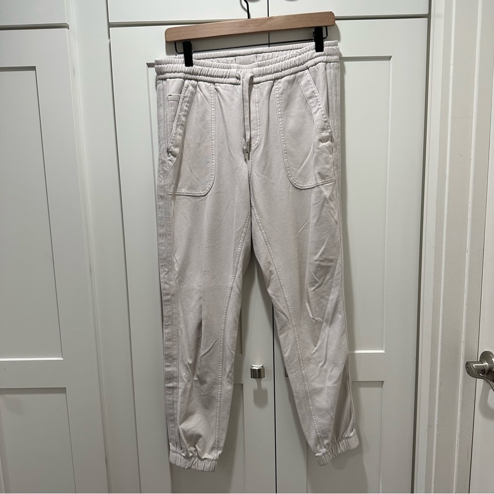 Athleta Farrallon Jogger In Birch Grey Size 4 - Picture 4 of 10